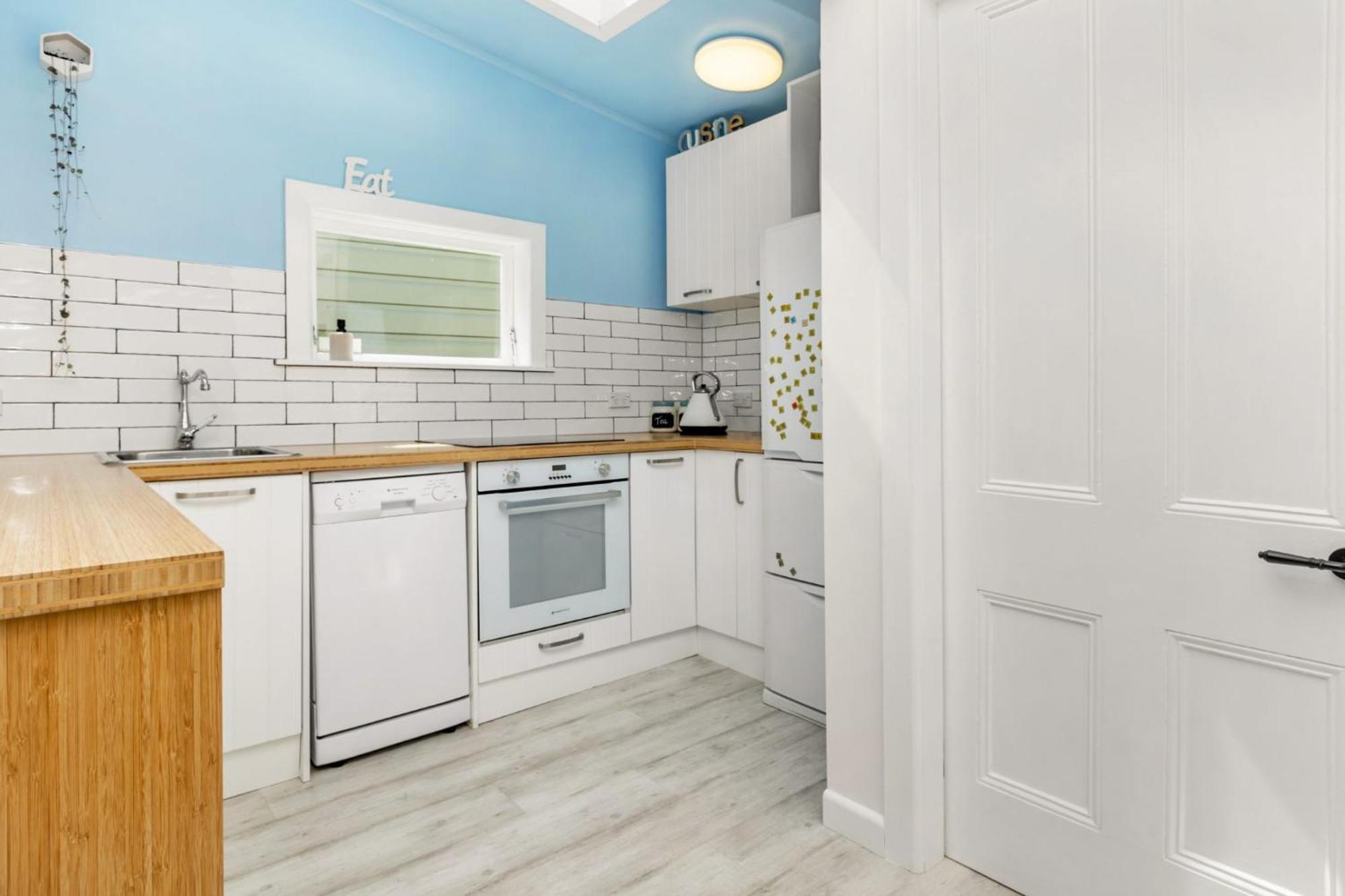 Peaceful & Private City Cottage With Carparks Веллінгтон Екстер'єр фото